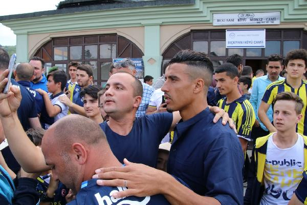 dirar-cok-super-bir-andi-benim-icin_6842_dhaphoto3