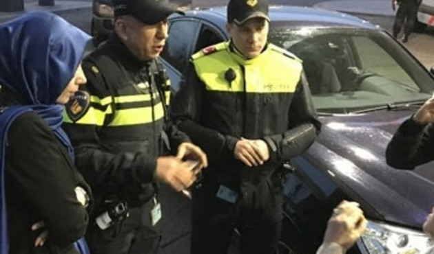Bakan Kaya'yı T&uuml;rkiye toprağına sokmadılar
