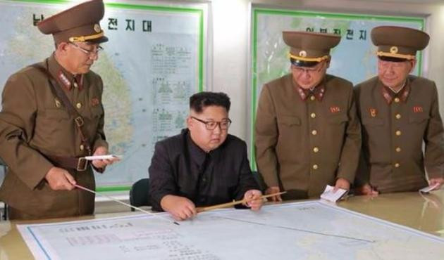 Kim Jong, ABD'ye saldırı planını b&ouml;yle inceledi!