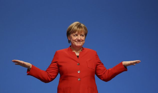 Merkel: Erdoğan'a "Hayır" diyen y&uuml;zde 50'nin bizden beklentileri var