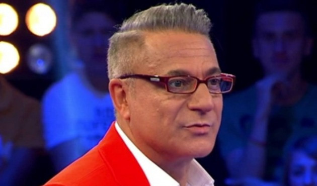 Mehmet Ali Erbil&rsquo;in hastane &ccedil;ıkışı g&ouml;r&uuml;nt&uuml;s&uuml; şaşırttı!