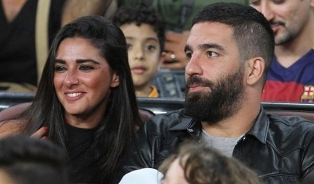 Arda Turan'ı evlendirdiler!