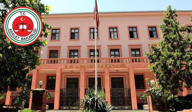 Resmi Gazete'de iki yeni KHK yayımlandı! Y&uuml;zlerce ihra&ccedil; var... İşte tam liste...