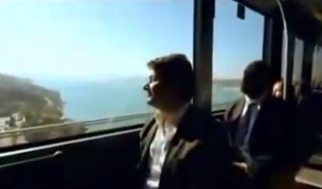 Vatan Şaşmaz, bu reklam y&uuml;z&uuml;nden hedef tahtasına oturtulmuştu...