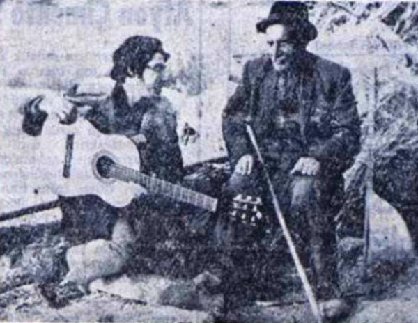 Arda_Uskan_ve_Ak_Veysel