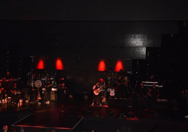 tarkan-in-ikinci-harbiye-konserinde-buyuk-10006177_5092_m
