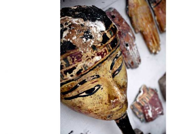 mAsAr_mezar_mask
