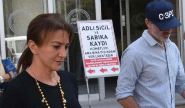 Hande Bermek gazetecilere diş g&ouml;sterdi! "Bundan sonra yapılan haberlere..."