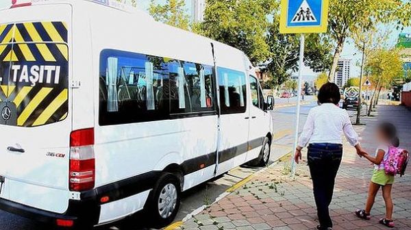 servis_skandalA