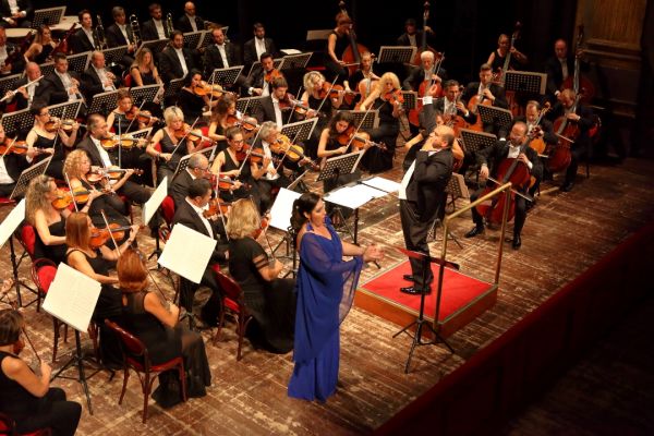 konser4