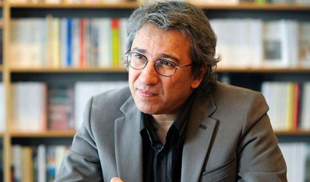 Can D&uuml;ndar hakkında kırmızı b&uuml;lten &ccedil;ıkarıldı! İade talebinde bulunuldu...