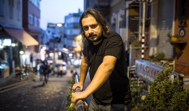 Emrah Serbes'in kimdir, neden tutuklandı?