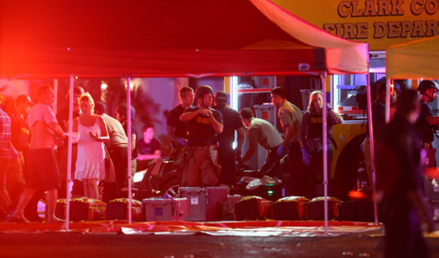 İşte Las Vegas'ta konser alanına d&uuml;zenlenen silahlı saldırıdaki dehşet anları!
