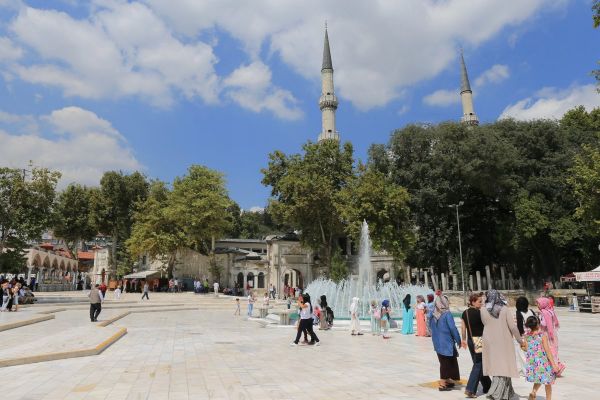 212275-eyup-sultan-camii-eyup-fotogaleri_800x535