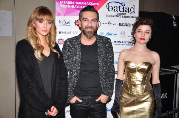 OIzge_Ulusoy_-_Hakan_Akkaya_-_Gonca_Vuslateri_1