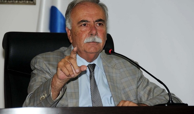 CHP'den, kadın &uuml;yeye hakaret eden terbiyesiz başkana g&ouml;stermelik inceleme!