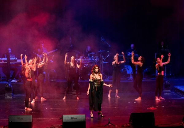 broadwayden-istanbula-muzikaller11-yil-aradan-sonra-seyirciyle-bulustu-9905-dhaphPI_obkPMoEmjyv1naB5Hfg