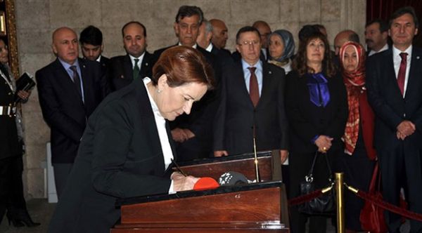 aksener-anAtkabir2