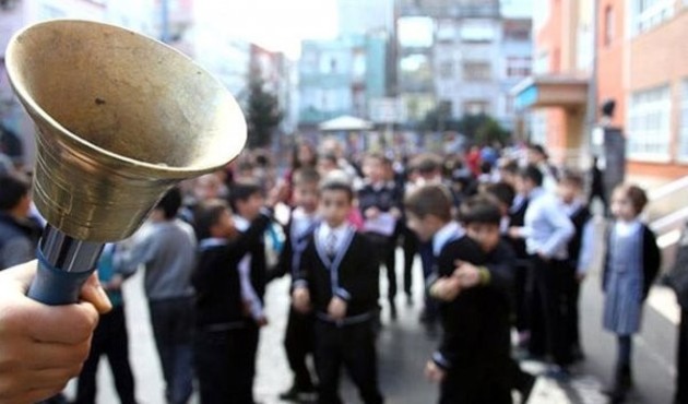 MEB takvimi a&ccedil;ıkladı... 15 Tatil ne zaman? 2018 S&ouml;mestr tatili hangi g&uuml;n?
