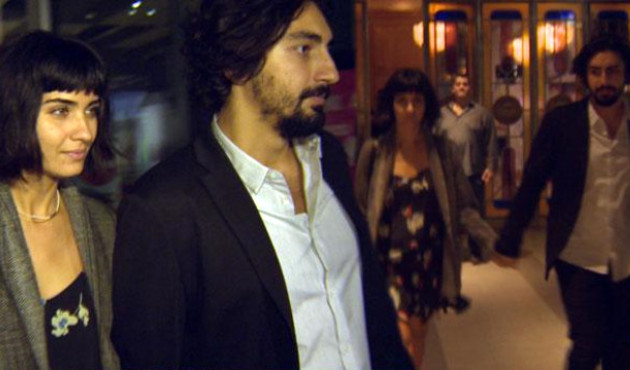 Tuba B&uuml;y&uuml;k&uuml;st&uuml;n ve Umut Evirgen el ele gezmelerde!