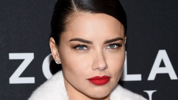 042216-adriana-lima