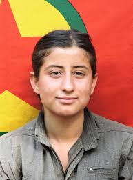 zeynep_kara2