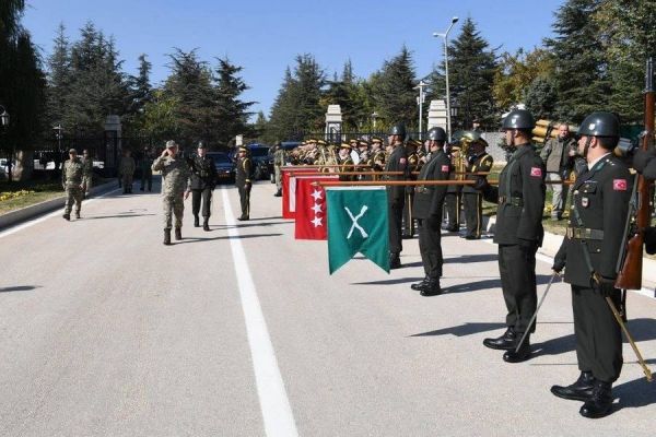 akar2