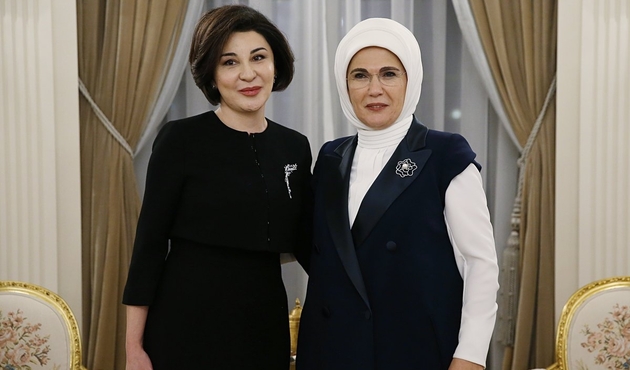 Emine Erdoğan, &Ouml;zbekistan Cumhurbaşkanı Mirziyoyev'in eşi ile g&ouml;r&uuml;şt&uuml;...
