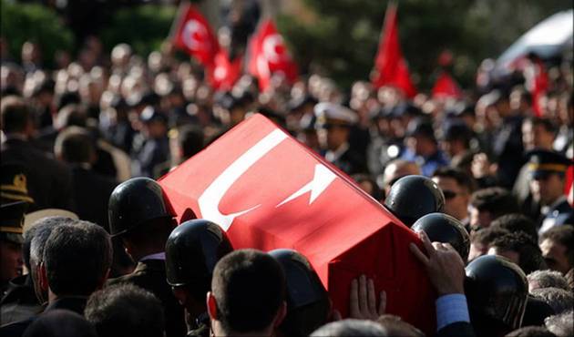 Son dakika... Erzurum-Ağrı sınırında &ccedil;atışma: 1 şehit