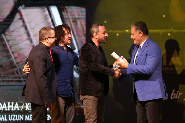 En_AYA_Film_Onur_Saylak_