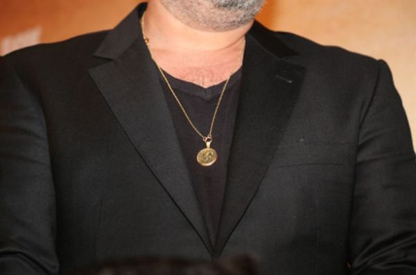 cem-yilmaz-105114JY