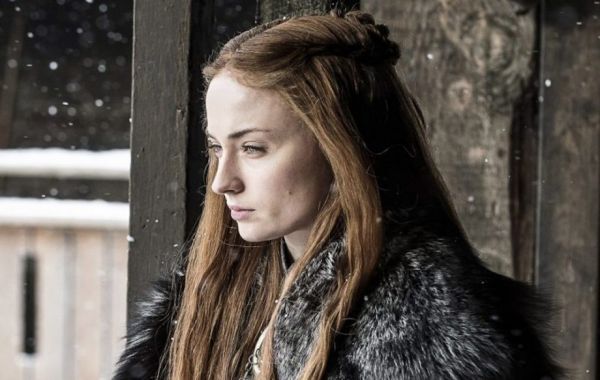 02_05_GameOfThrones_S07-1-828x1024-920x584