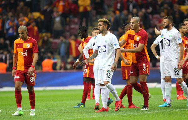 galatasaray_akhisarspor_maA_Azeti_4-2_izle