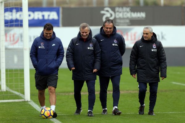 karabAkspor_trabzonspor_canlA_yayAn