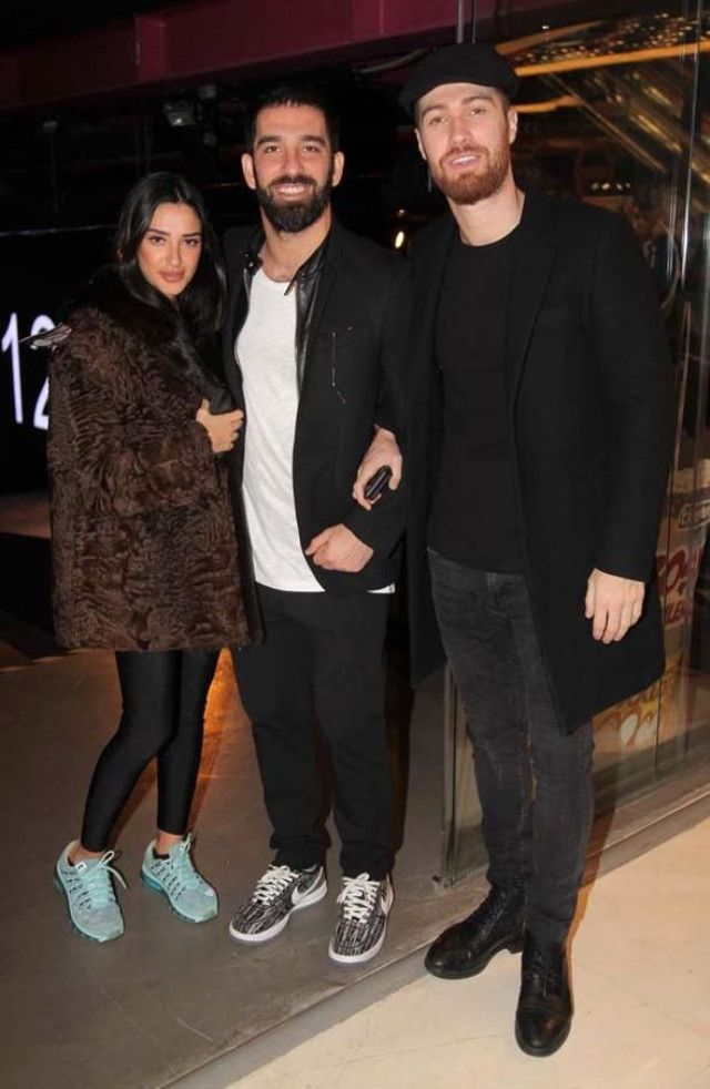aslihan-dogan-arda-turan-la-evlilik-sartiyla-10391482_1247_m