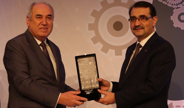 VEDAŞ&rsquo;ın kayıp ka&ccedil;ağı bitiren projesi Ar-Ge &ouml;d&uuml;l&uuml; kazandı!