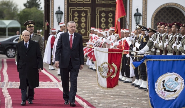 Cumhurbaşkanı Erdoğan, Tunuslu mevkidaşıyla g&ouml;r&uuml;şt&uuml;...