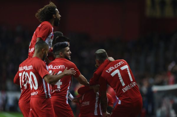 antalyaspor_beAiktaA_maA_Azeti_izle