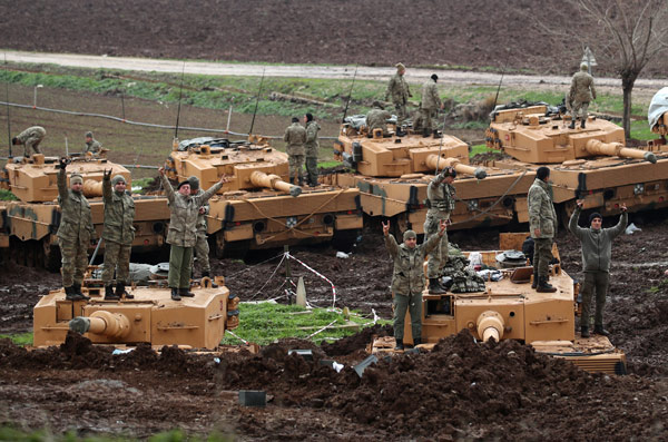 askerler_tanklar
