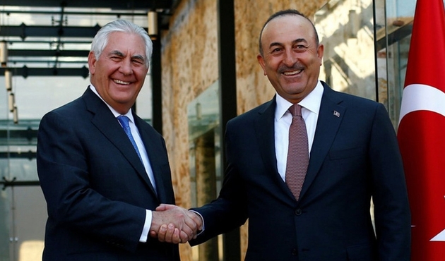 Bakan &Ccedil;avuşoğlu, ABD'li mevkidaşı Tillerson ile bir araya geldi...