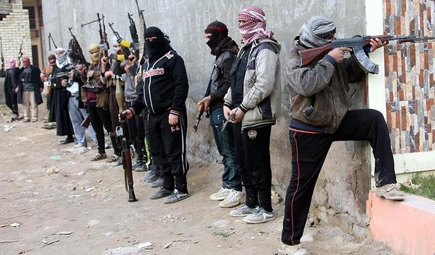 Mehmet&ccedil;ik karşısında dağılan PKK/PYD'den, DEAŞ'lı bombacı hamlesi!
