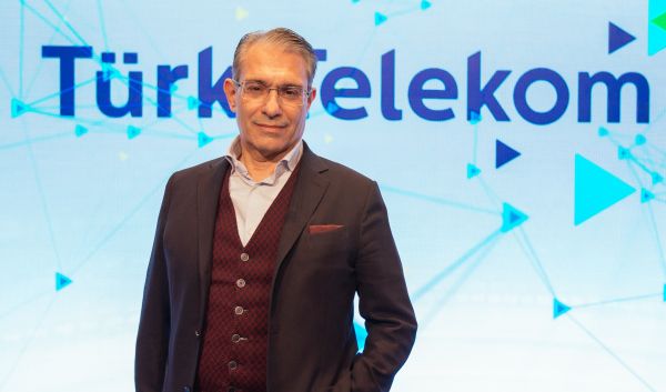 1518160507_T__rk_Telekom_CEO_Paul_Doany_