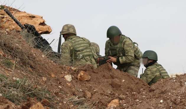 Afrin'de şehit olan asker sayısı 11'e y&uuml;kseldi! 39 ter&ouml;rist &ouml;ld&uuml;r&uuml;ld&uuml;...