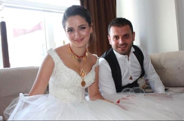 kirgin-cicekler-in-songul-u-gokce-akyildiz-10559660_9952_m