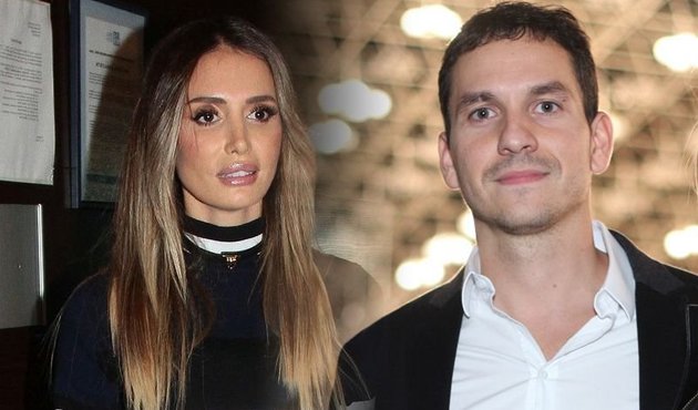 Emina Sandal eski aşkına mı d&ouml;nd&uuml;?