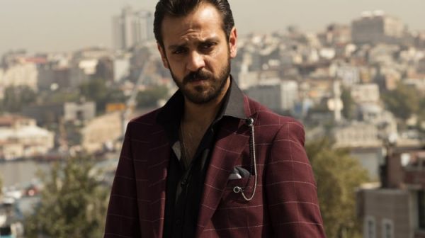 cukurun_vartolusu_erkan_kolcak_kostendil_kimdir_asken_nereli_ve_gercek_yasi_1513757062_6662