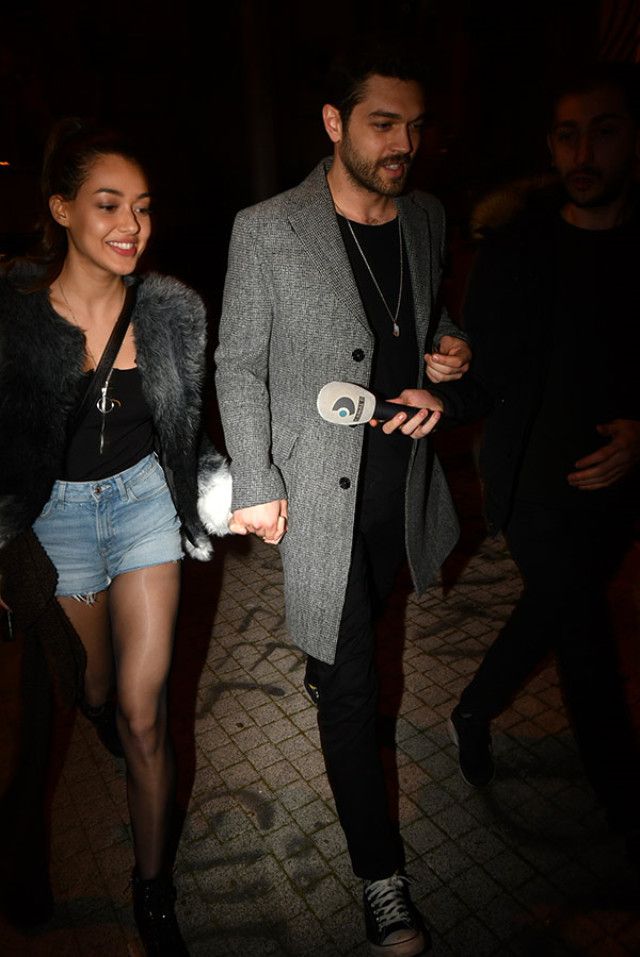 dilan-cicek-deniz-ile-sevgilisi-furkan-andic-10593610_8347_m_1