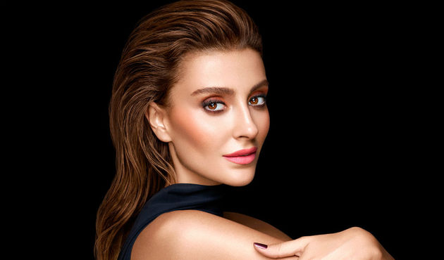 &Ouml;zge Ulusoy uğradığı tacizi anlattı!