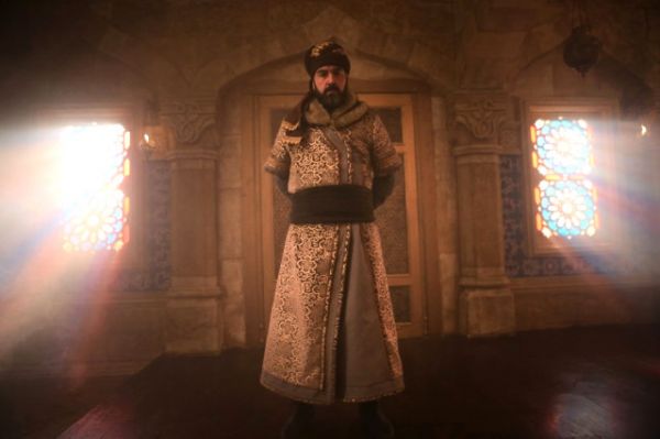 dirilis-ertugrul-kadrosuna-4-yeni-isim-10606323_2897_m