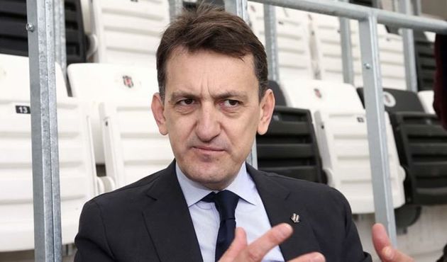 Derbi sonrası statta "Mini mini bir kuş" &ccedil;alan kişi kovuldu!